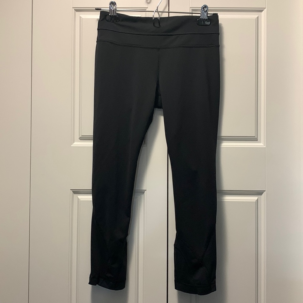 Lululemon Inspire Crop II *Luxtreme